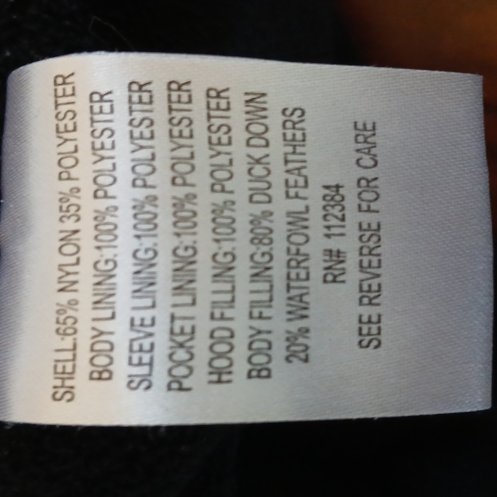 Calvin Klein Women's Black Down Puffer Jacket. Size M - Picture 14 of 17